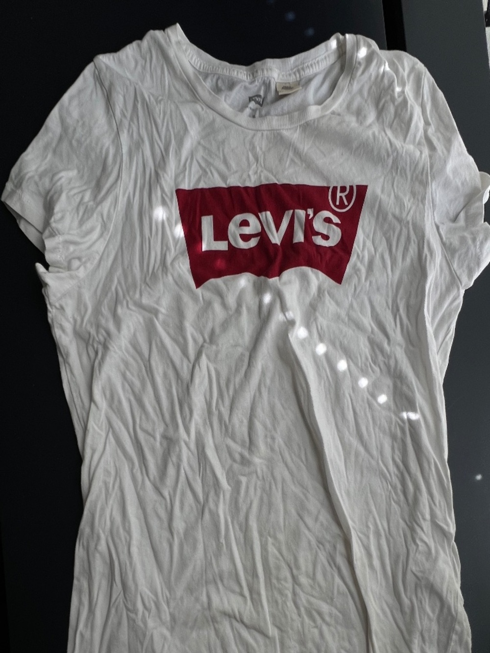 Levi's Batwing Logo T-Shirt – White – XL